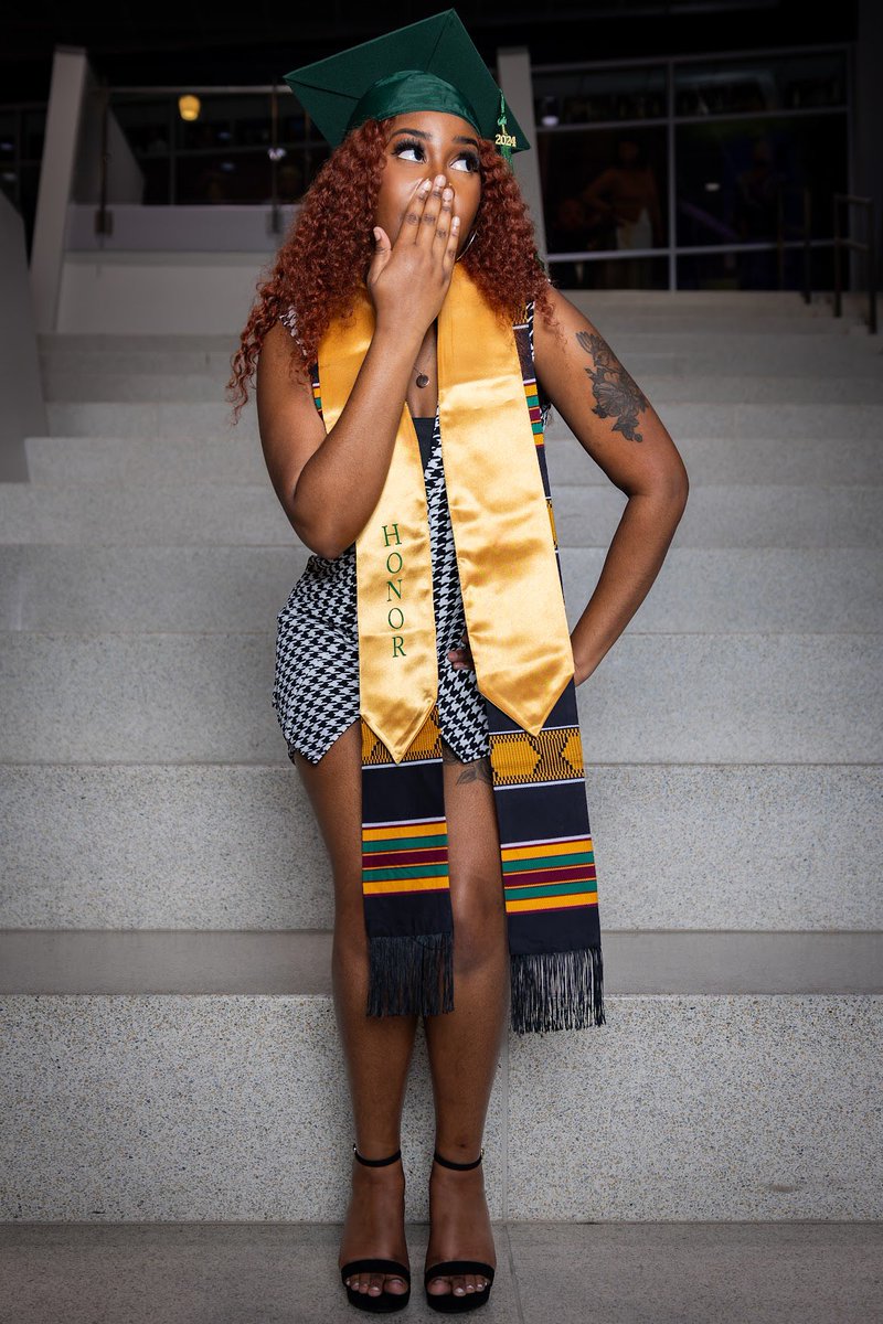 xlinnaaa's tweet photo. Saturday May 2, 2024, I graduate from the ILLUSTRIOUS Norfolk State University with a BA in Sociology, Cum Laude 🤭🤭 https://t.co/iekXsj85uT