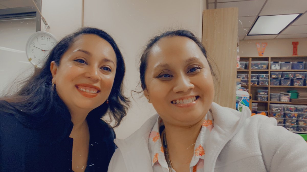 Always a pleasure to see @DrFavy at @Escamilla_AISD! Always a HUGE advocate for the @aldinelibraries program & has been a role model along with being a supportive partner for my professional growth! ❤️ Love making #MyAldine memories with her when we see each other! #BulldogsPride