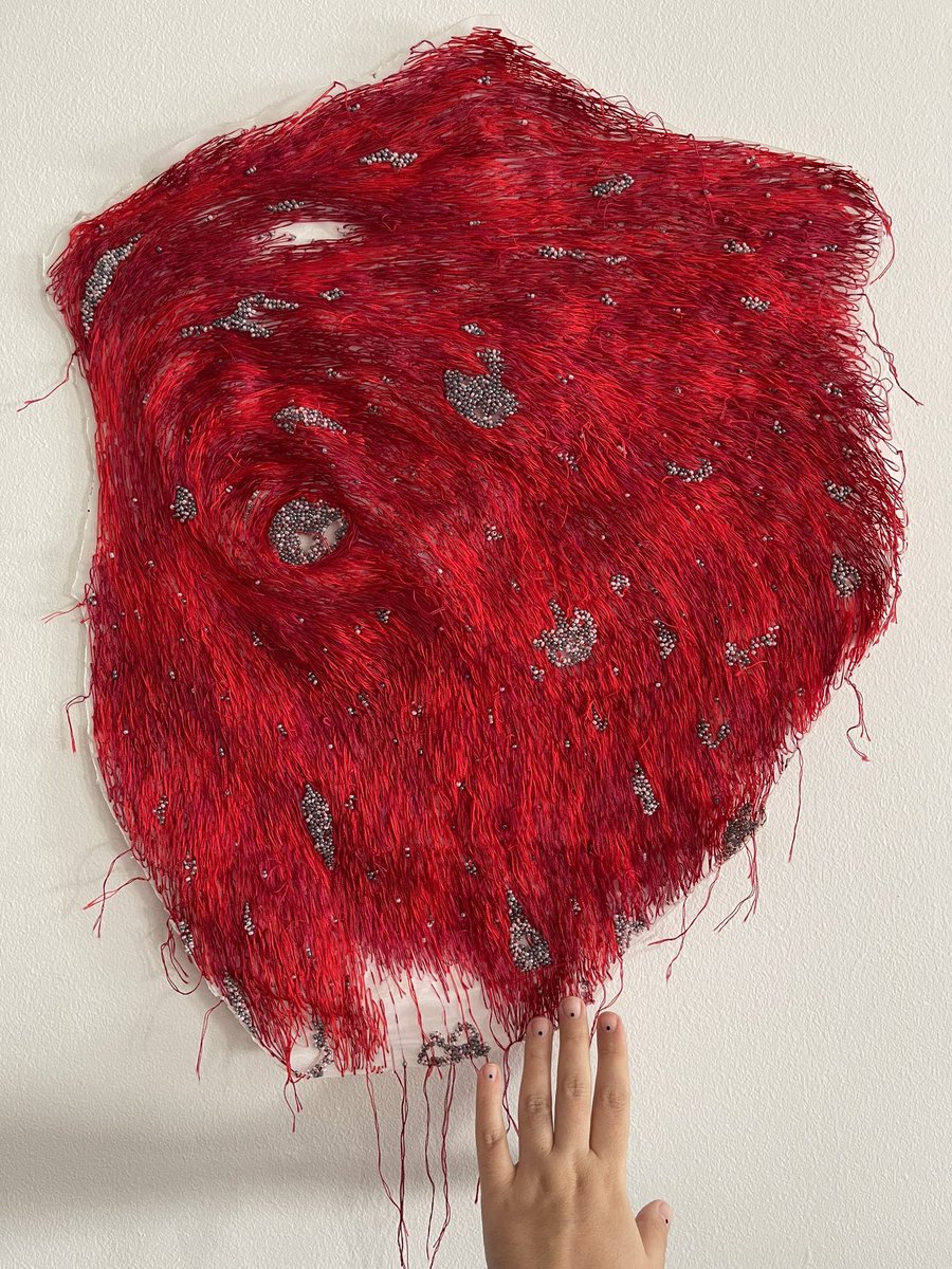 3 weeks of #handembroidery and my new textile artwork is finished❤️‍🔥
‘Crimson river’ , 2024, hand embroidery in tulle, size 44x52x30x51 cm

#abstractart #embroidery #abstractembroidery #embroideryartist #darkart #darkartist #textileartist #fiberartist #textileart #fiberart