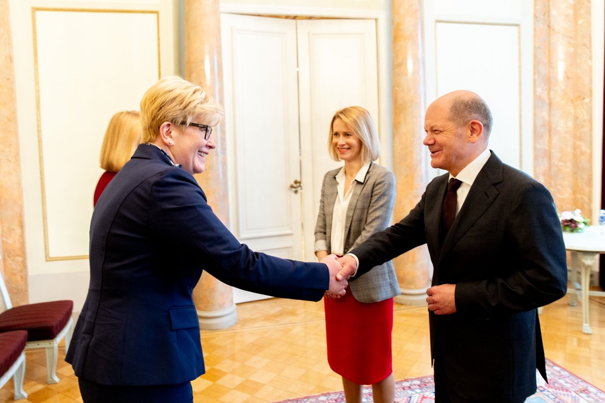 Ingrida Šimonytė (@ingridasimonyte) on Twitter photo Important discussions in Riga with <a href="/EvikaSilina/">Evika Siliņa 🇱🇻🇺🇦</a>, <a href="/kajakallas/">Kaja Kallas</a> and @Bundeskanzler on most pressing defense & security issues, support to Ukraine, EU agenda, and key areas, where 🇱🇹 🇱🇻 🇪🇪 🇩🇪 can scale-up cooperation.
War on European soil and daily suffering unleashed by Russia is Important discussions in Riga with <a href="/EvikaSilina/">Evika Siliņa 🇱🇻🇺🇦</a>, <a href="/kajakallas/">Kaja Kallas</a> and @Bundeskanzler on most pressing defense & security issues, support to Ukraine, EU agenda, and key areas, where 🇱🇹 🇱🇻 🇪🇪 🇩🇪 can scale-up cooperation.
War on European soil and daily suffering unleashed by Russia is
