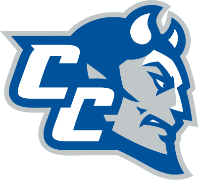 CoachTieri's tweet photo. Always great catching up with @RonDiGravio from @ccsu_fb. Appreciate him coming by to recruit our student athletes today. Proud of our connection to the program 🤝 #ForksUp #BlueDevilFamily #TheHatterWay https://t.co/qnJLniPgg1