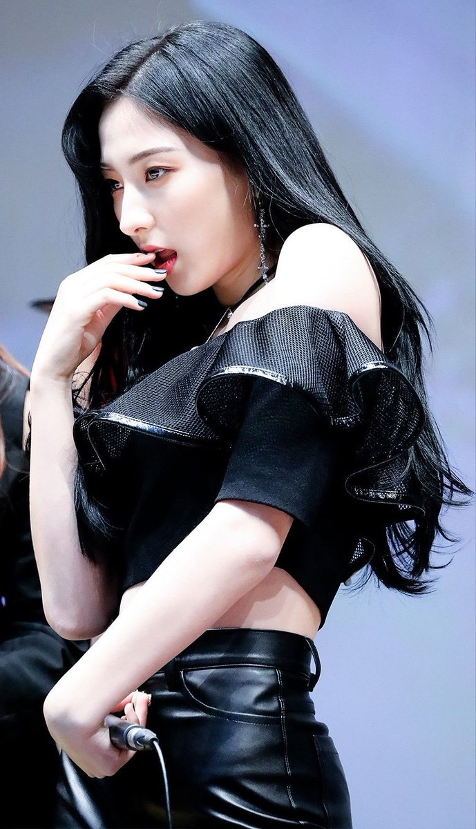 wjsn moments that could kill a sapphic 💞 (@wjsnsapphic) on Twitter photo 