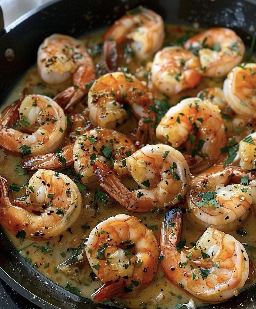 Jumbo shrimp 🍤 in garlic butter sauce 🧈🧄🧈🧄