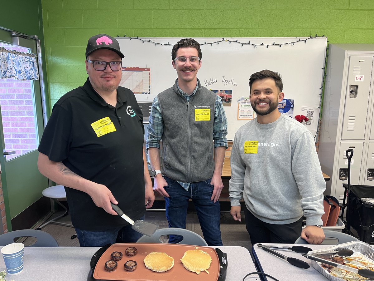 Huge thanks to the guys from @BannerSignsCO for helping us serve breakfast to teachers and staff at Lumberg Elementary this morning for Teacher Appreciation Week!