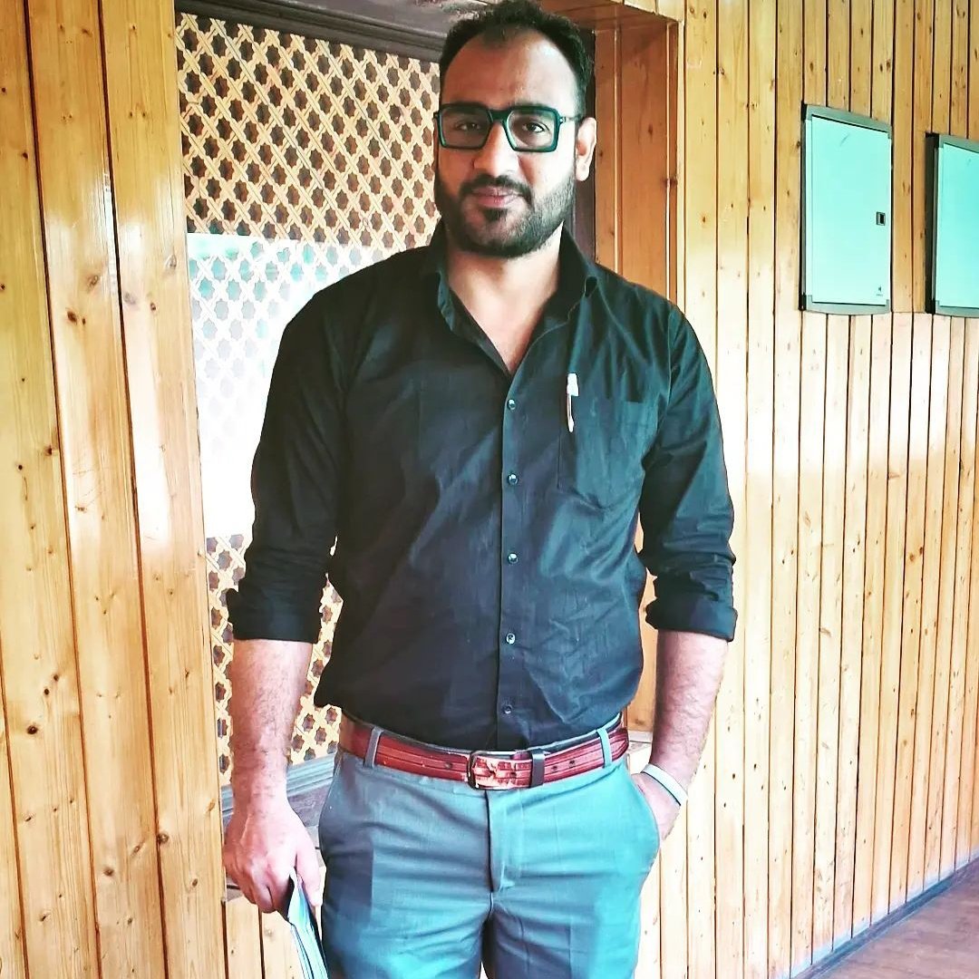 ayoubmughaloff1's tweet image. #NewProfilePic