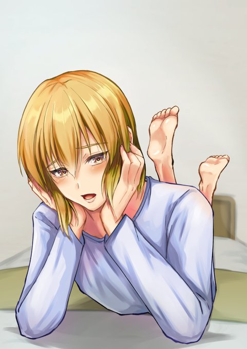 左 全年齢BL垢(@nomomoallbl)で出すイラスト
右 こっちのR18垢で出すイラスト
っていうのをやっていこうかなと試行錯誤したGWでした。 