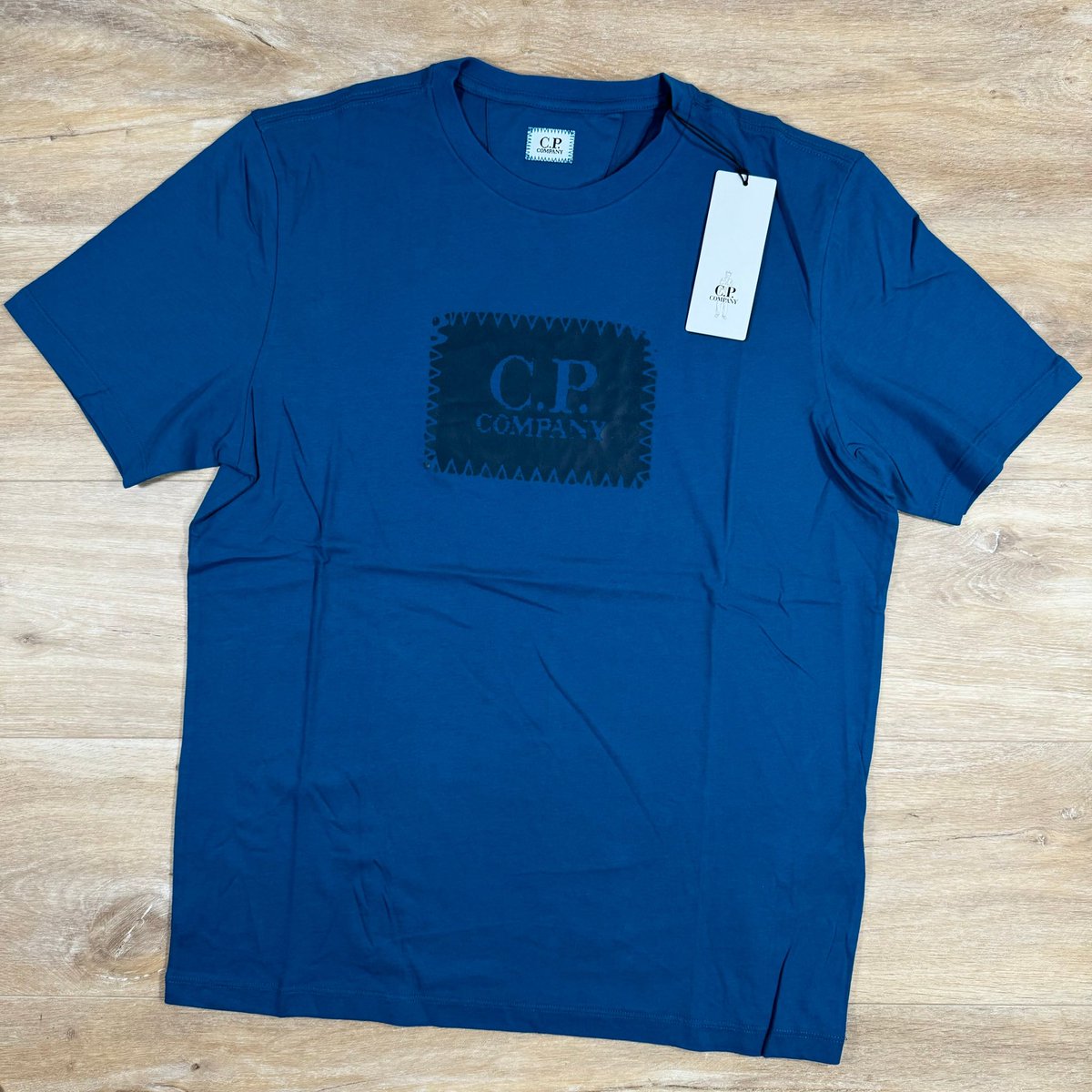 CP Company tees in Ink Blue BUY 👉🏼 label-menswear.com/products/c-p-c…