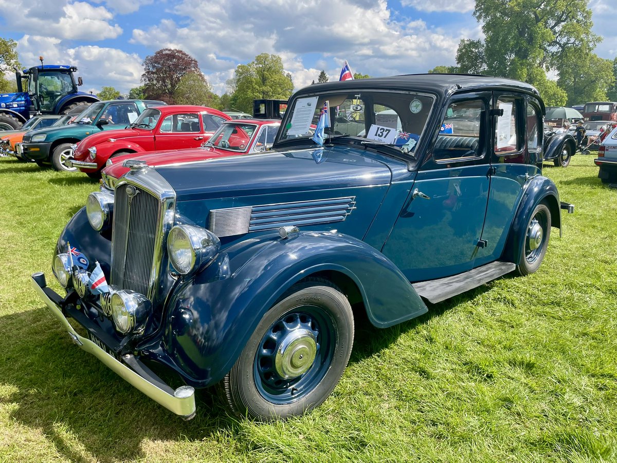 72Chip's tweet image. Interesting back story to this lovely 1937 Wolseley  14/56 which was used as an Army Intelligence Corps surveillance vehicle in London during the Second World War.