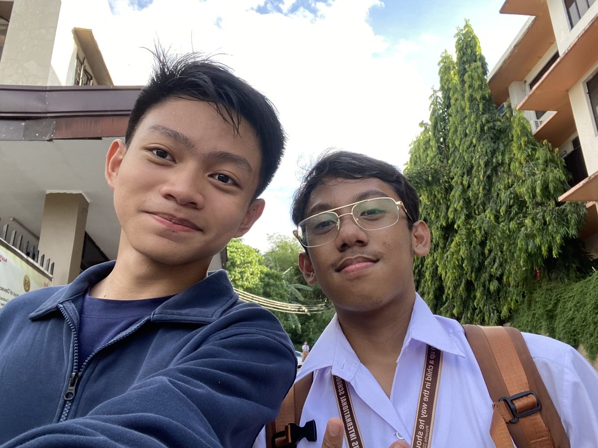 literally look so ugly here but this is one of the PISD top 3 mfs that 100% couldve been in pisay