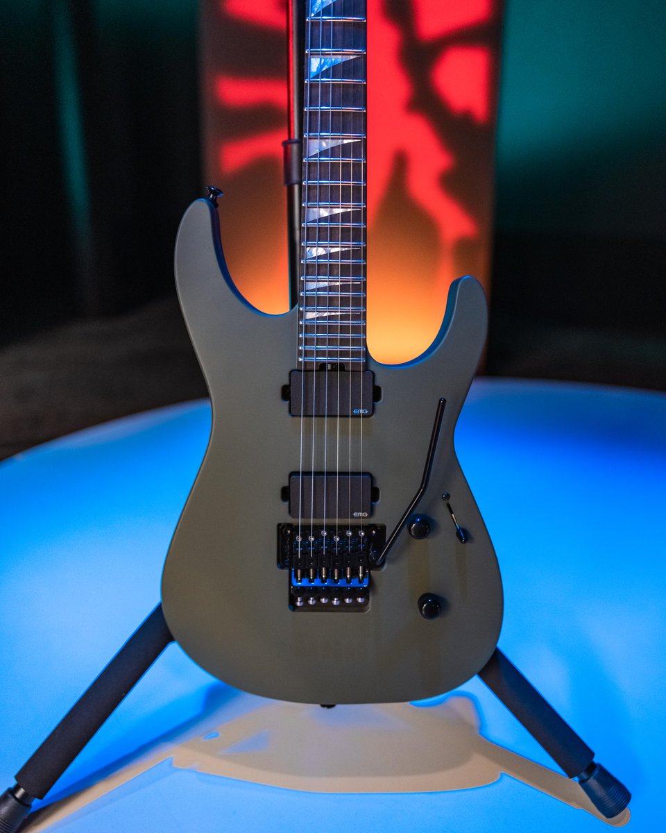 The American Series Soloist SL2MG crafted in Corona, CA raises the bar in high-performance guitar design. Inlcuding an alder body, through-body maple neck and 24 jumbo stainless steel frets on a compound radius rolled ebony fingerboard. Check it out: bit.ly/4dqVfJM