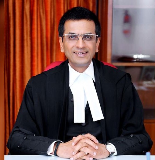 rajusingh09889's tweet image. &quot;हज़ारों साल नर्गिस अपनी बे-नूरी पे रोती है 

बड़ी मुश्किल से होता है चमन में दिलावर कोई पैदा &quot;