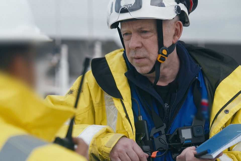 Could you be a marine surveyor like those featured in the Coastguard documentary series?  Find out more about working as a surveyor and the job opportunities available: careers.dft.gov.uk/marine-surveyo… #Survey #Inspection #Coastguard