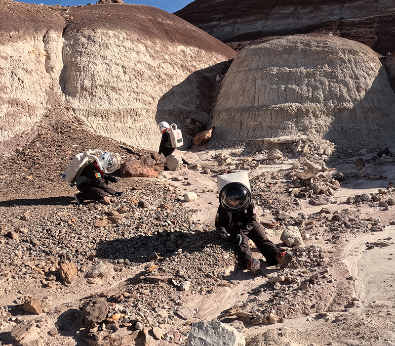 🚀 Ready for a Mars adventure? Join us at the Mars Desert Research Station for the 2024-25 field season! Experience life in a Mars-like environment and be part of crew training for Red Planet exploration. Limited slots available! Details: bit.ly/44xmZsa #MarsExploration