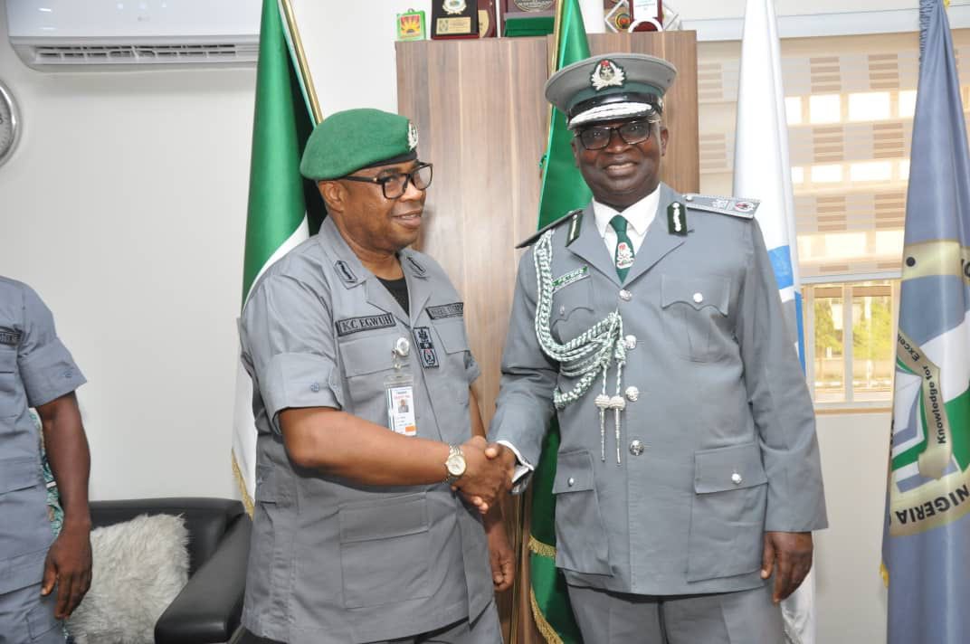 Nigeria Customs Training And Doctrine Command Holds Reception for Retiring High-Ranking Officers
The Nigeria Customs Training and Doctrine Command (TRADOC), on Friday, 3 May 2024, held a befitting retirement reception to commemorate the outstanding careers of two seasoned…