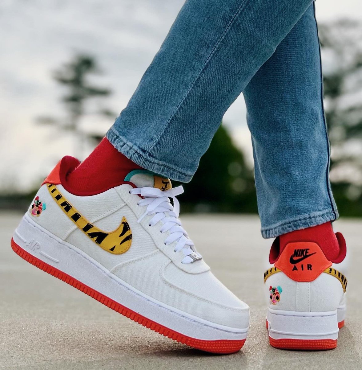 🫡🏆💯 What Up Doe, Happy Monday! #KOTD Nike Air Force 1 “Year of The Tiger” #JMillzChallenge #Since82 #SNKRSKickCheck #SNKRSLiveHeatingUp #YourSneakersAreDope