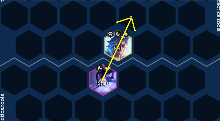 Está enfrentando um Sett? Cogite utilizar um Sylas! Posicione essa peça em frente ao Sett e observe ele ultar na direção da própria equipe! A skill do Sylas faz ele se reposicionar atrás do boneco, fazendo tal interação ocorrer, negando bastante dano do adversário na luta!