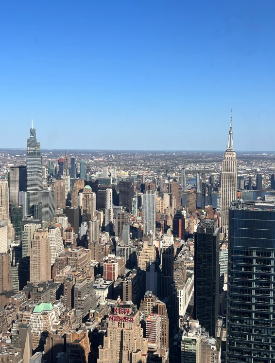 Violet_NY's tweet photo. 古い建物と新しい建物を同��に通過するニューヨークの幻想的な街歩きルート https://t.co/lL87ezCwpc