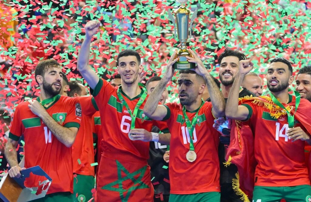 Classement FIFA Futsal : le Maroc au top dès la 1ère édition ! afrik-foot.com/classement-fif…