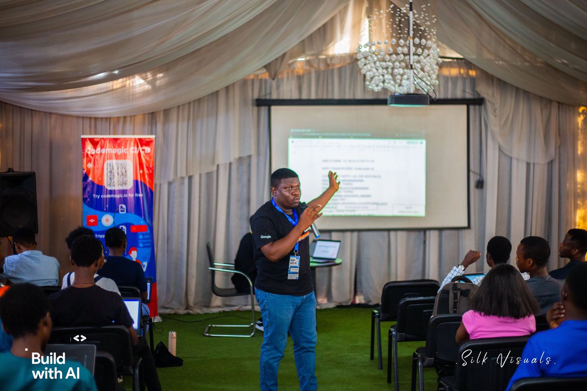 gdgibadan's tweet image. We would like to take a moment to express our deepest gratitude to the exceptional speakers @dftaiwo @Geektutor @_codepiercer  
 who graced our event with their wisdom and passion! 🙏 
🎉

#GDGIbadan #BuildwithAI #DevelopersCommunity