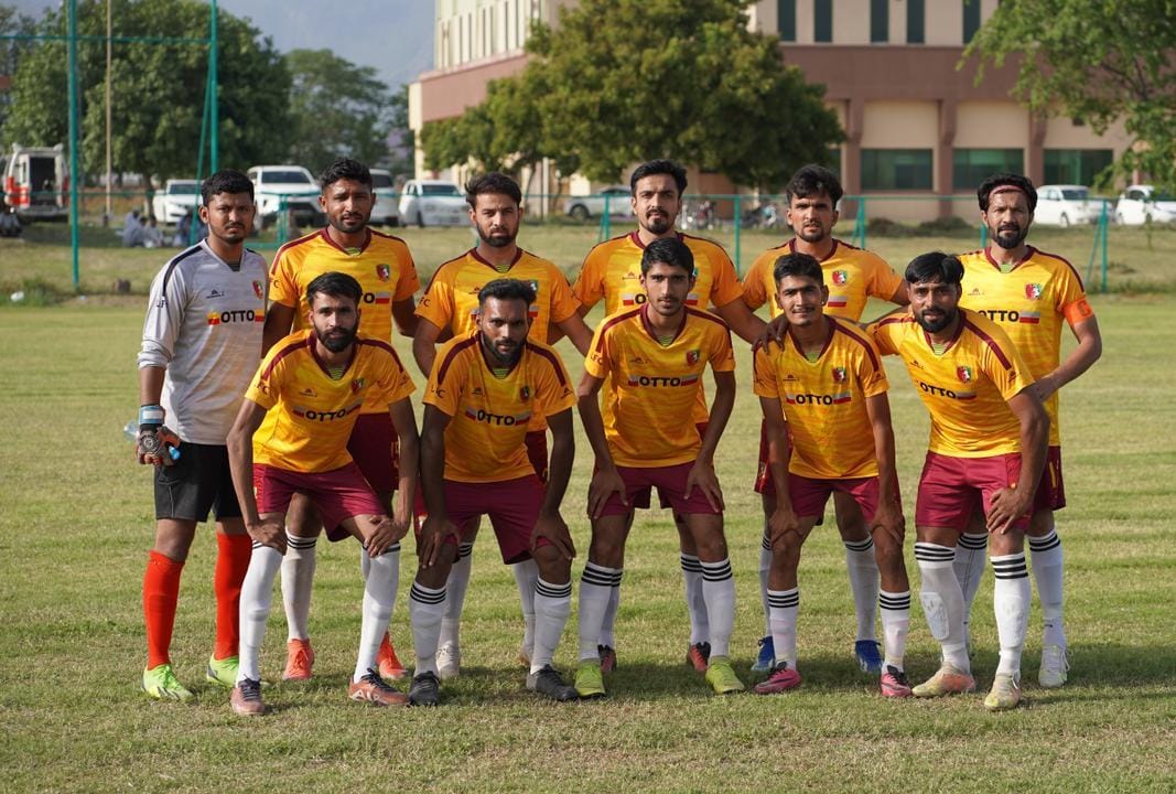 WAPDA, WSTC, SA Gardens and PAF qualify for Quarterfinals of NCC 2023
nation.com.pk/06-May-2024/wa…
#PakistanFootball #NCC @TheRealPFF