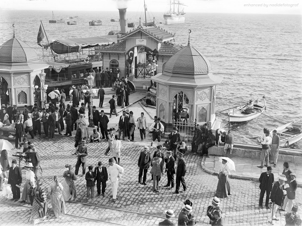 Üzerine roman yazılacak bir fotoğraf karesi. 
1905 yılında tüm renkleriyle Selânik
#Θεσσαλονίκη #Thessaloniki #Greece #Ottoman