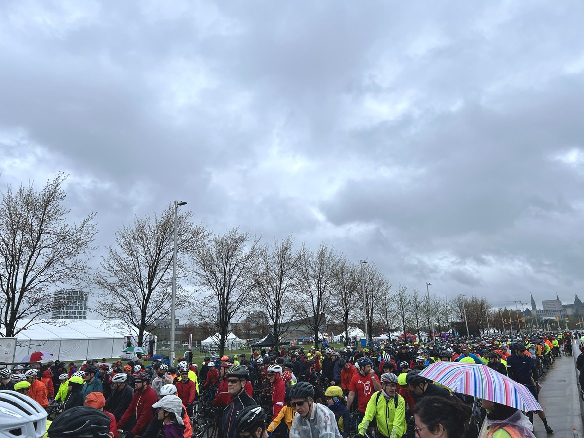 Central Precast tweet media