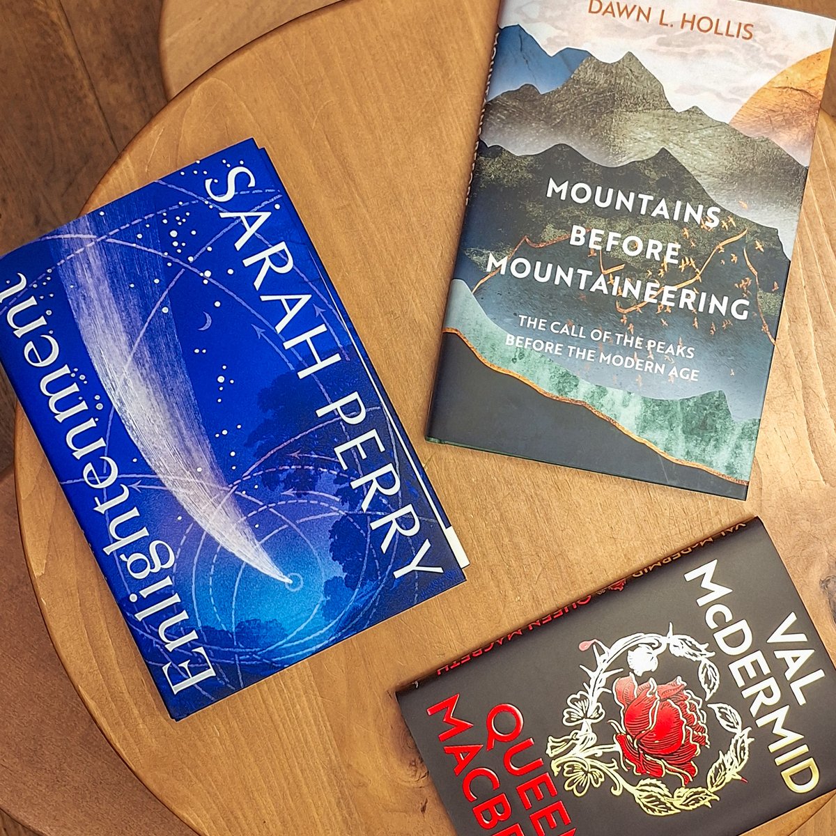 We have three fantastic events for you this week, all royally good. Make sure you don't miss out! 🗡Tuesday 7th May - ‘Queen Macbeth’, @valmcdermid 💫Wednesday 8th May - ‘Enlightenment’, Sarah Perry ⛰Friday 10th May - ‘Mountains Before Mountaineering, @HistoriansDesk
