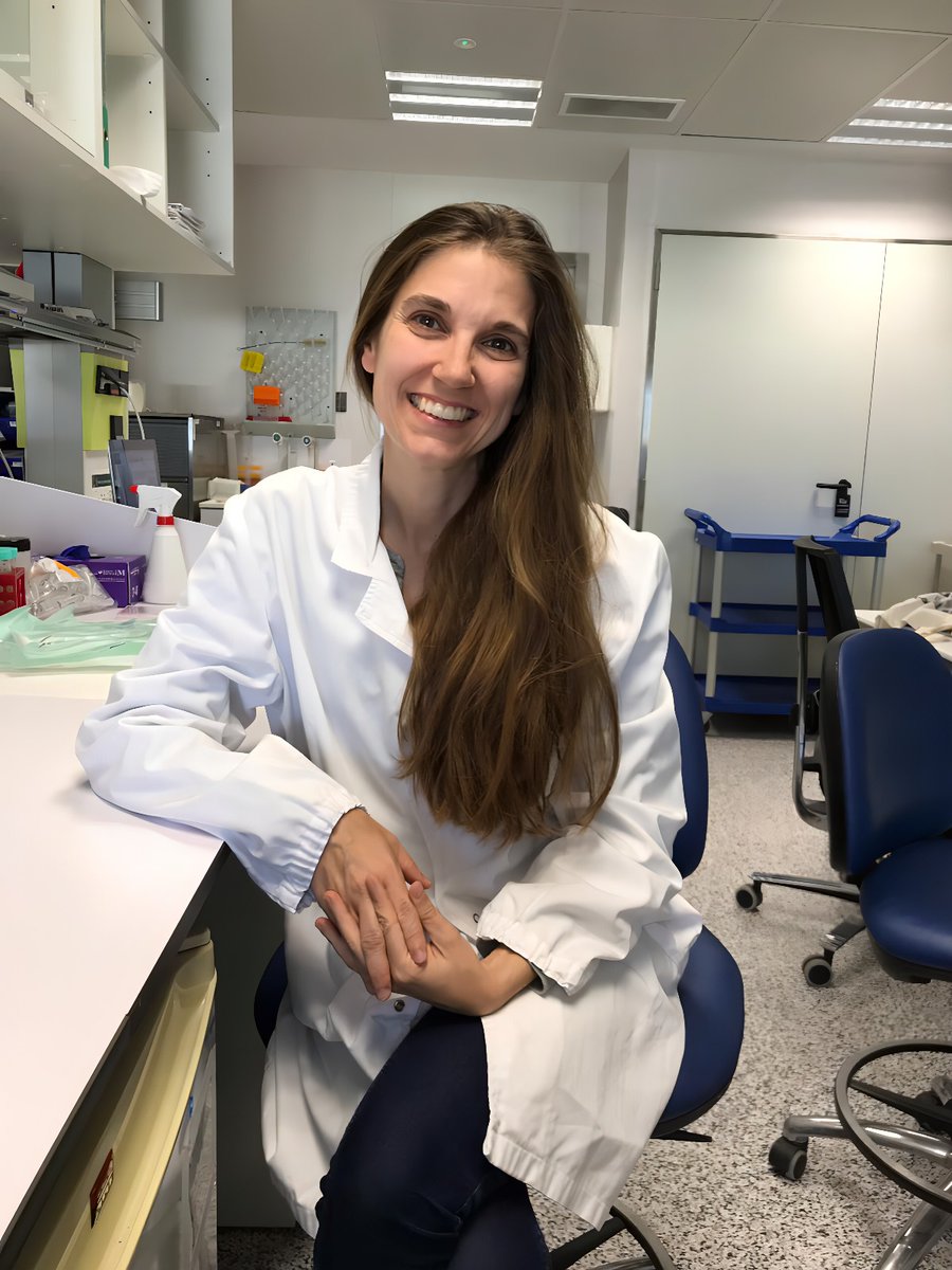 Por tres razones (@x3razonesrne) on Twitter photo 🧪El cáncer de páncreas tiene una supervivencia del 10%. Meritxell Rovira (<a href="/idibell_cat/">IDIBELL</a> y <a href="/UniBarcelona/">Universitat de Barcelona</a>) recibe de <a href="/criscancer/">CRIS contra el cáncer</a> 1'2 millones
🩸"Queremos detectar biomarcadores de este cáncer en una analítica"
👇
🔴DIRECTO rtve.es/audio
▶️PODCAST rtve.es/play/audios/po… 🧪El cáncer de páncreas tiene una supervivencia del 10%. Meritxell Rovira (<a href="/idibell_cat/">IDIBELL</a> y <a href="/UniBarcelona/">Universitat de Barcelona</a>) recibe de <a href="/criscancer/">CRIS contra el cáncer</a> 1'2 millones
🩸"Queremos detectar biomarcadores de este cáncer en una analítica"
👇
🔴DIRECTO rtve.es/audio
▶️PODCAST rtve.es/play/audios/po…