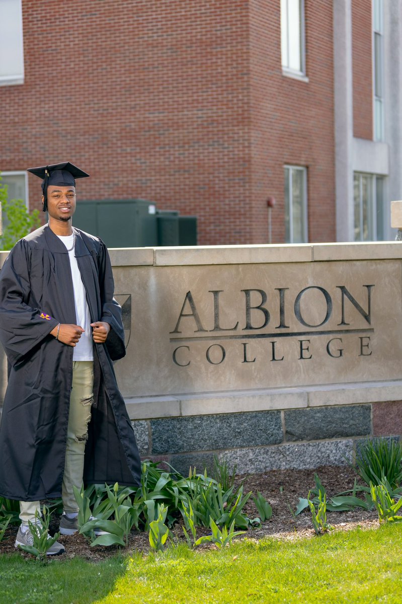 We want to congratulate another former Big Red, Lamar Lee, for graduating from Albion College. We’re proud of you L-mar!!!