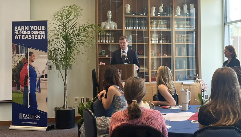 Great to be at @EasternCTStateU to celebrate the launch of their nursing program, the result of a partnership between CSCU & @HartfordHealthC Nurses are so important and at a time when we desperately need more of them, this program is a huge win for CT and workforce development