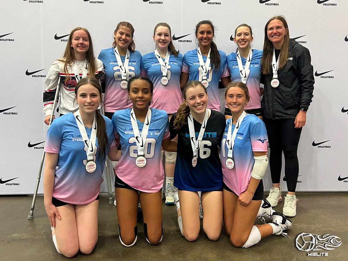 Congratulations 16 Elite for placing Runner-Up in the 16 Premier Division at the Can-Am Classic! #BeElite #TCBC