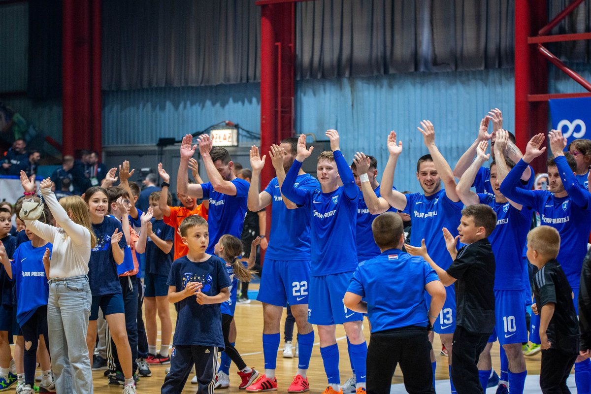 FutsalDinamo tweet picture