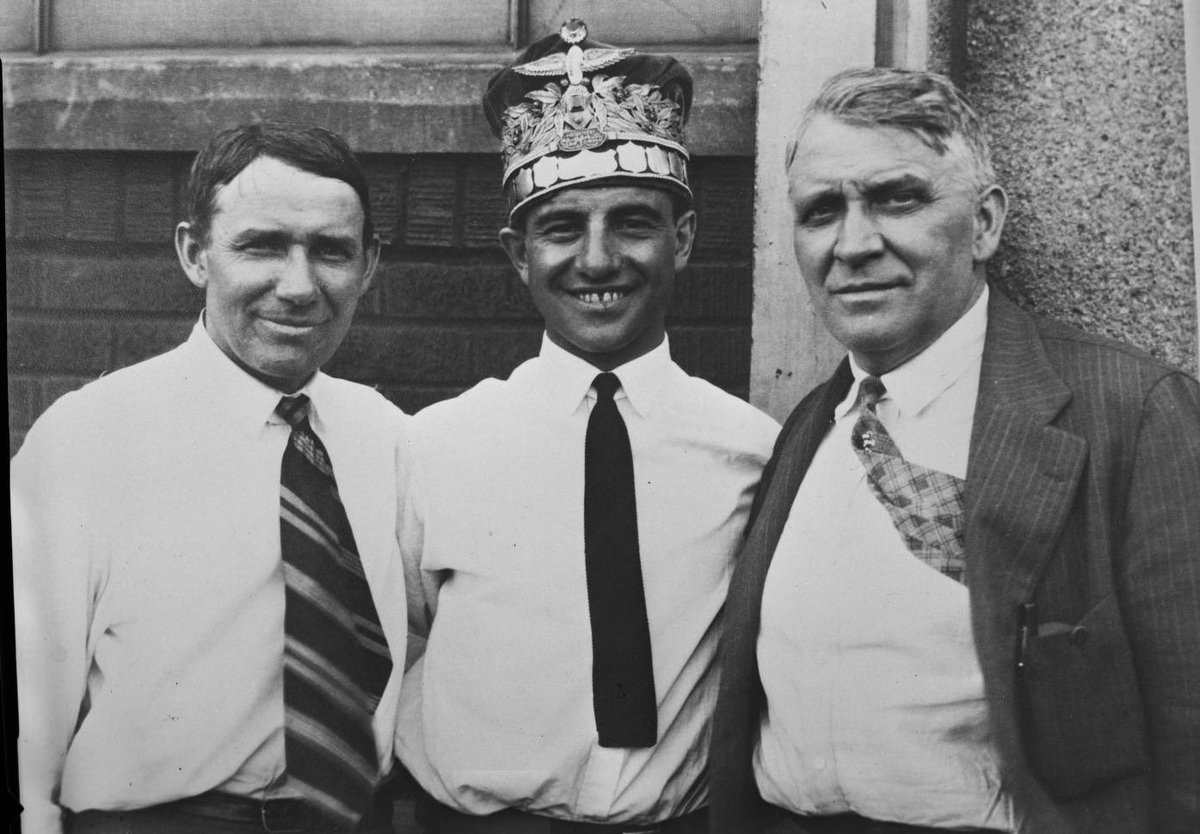 1925:

Winner Pete DePaolo and the Duesenberg brothers (peep Pete’s crown, I LOVE the crown)