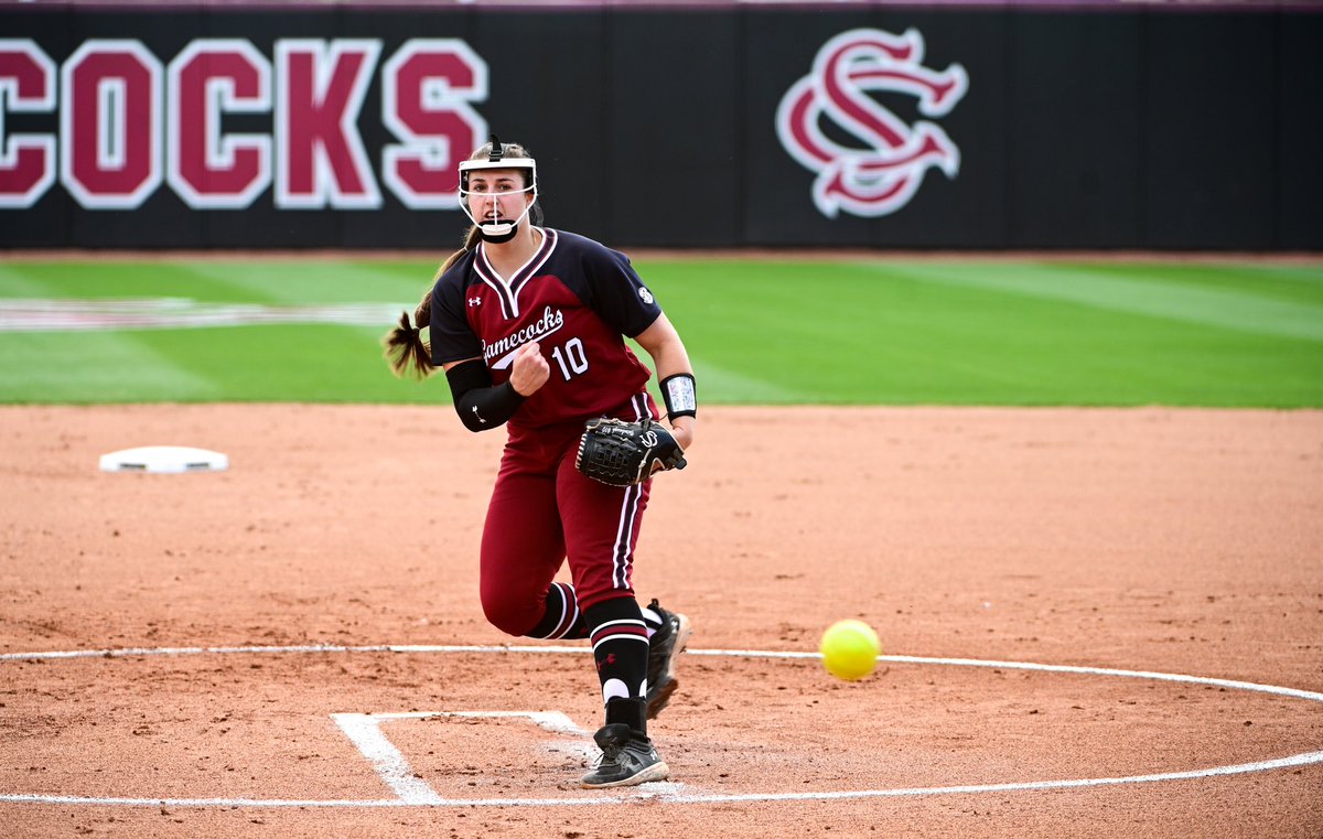 South Carolina Softball tweet media