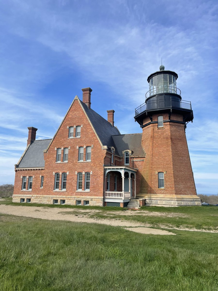 Enjoying each day writing at the wonderfully quiet, bucolic setting of the Sea Breeze Artist Residency on #BlockIsland. The air is still quite crisp, perfect for thoughtful walks to a nearby lighthouse as I think through complicated passages of the memoir I’m writing.