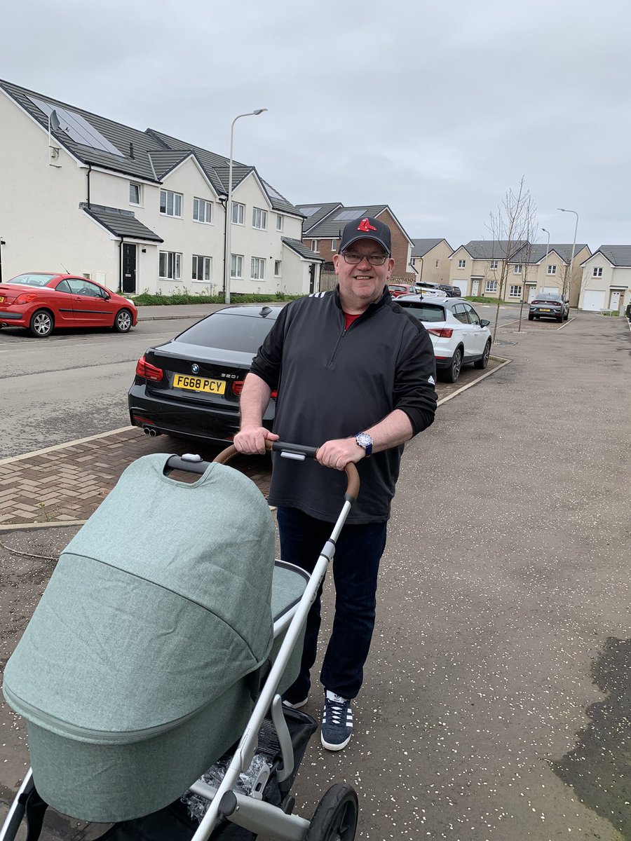 Wee Elliott going for his 1st walk with his Dey. 😍😍 @Spartichet