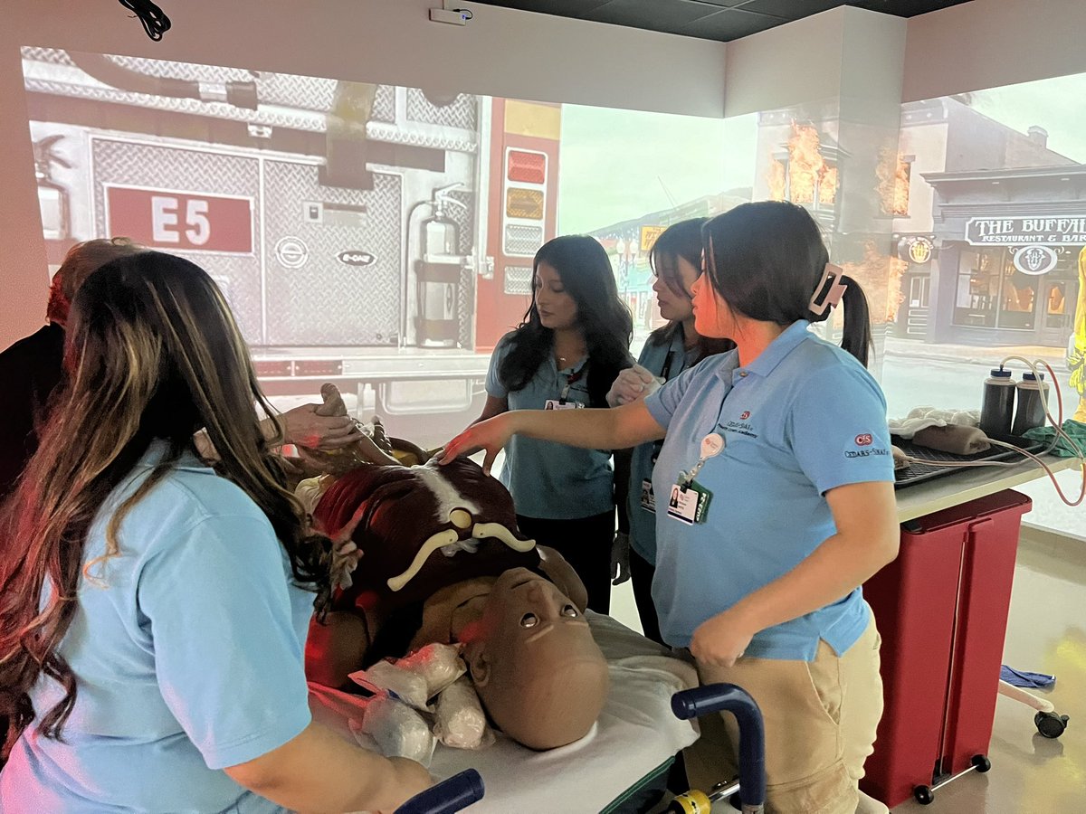 It’s been a fun morning with @KTLAMorningNews, @SimCenterCS @CedarsSinai Youth Employment Development program and #CedarsSinaiNurses! #NursesDay