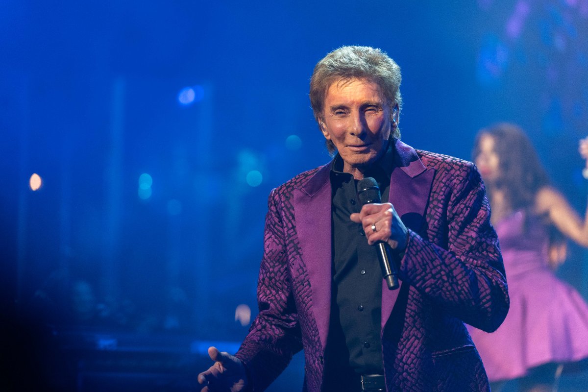 #ManilowMonday. What makes Barry Manilow's music timeless to you?

Join us this week, May 9-11 for MANILOW. resort.to/barrymanilow