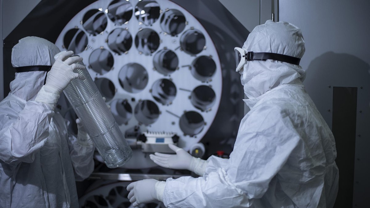 uOttawaResearch's tweet photo. Le Pôle canadien de préparation à la pandémie (PCP2) obtient 115M$+ pour renforcer le développement et la fabrication de vaccins, de thérapies géniques et d'autres traitements vitaux! Co-dirigé par @uOttawa, @McMasterU et @OttawaHospital. #FRBCFIRSB
👉https://t.co/xSCD0PL8Po https://t.co/nnQ0JuSDoE