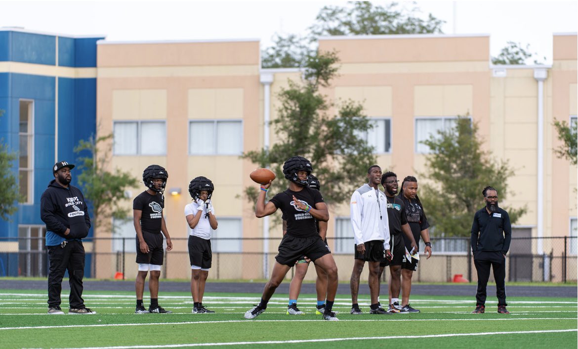 Mj💤(mikell reddick🏈)⭐️ATH tweet media