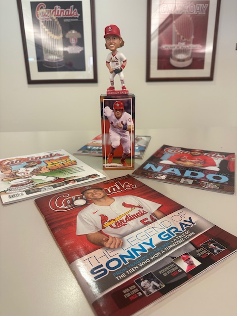 Welcoming Cards Magazine alum Harrison Bader back to town this series with a friendly promo: fans can get the below bobblehead with each magazine purchased at one of our Publications booths through Wednesday (while supplies last).