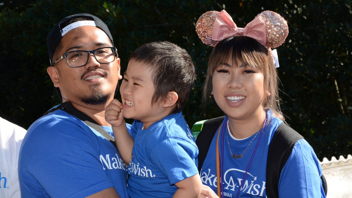 After overcoming respiratory failure and multiple organ failure, little princess Xzylie and her mom, Crystal, met the Disney princesses! 👑 ⭐️ Follow along for more inspiring stories about wish moms every Monday through May! #WishMomMonday @MakeAWishHawaii