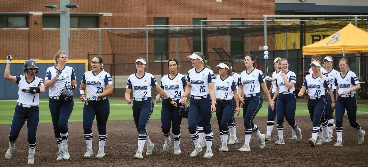 . @IchabodSB earns NCAA Central Regional berth as No. 6 seed. Tournament opens on Thursday in Claremore, Okla. @wusports ... topsports.news/news/washburn-…