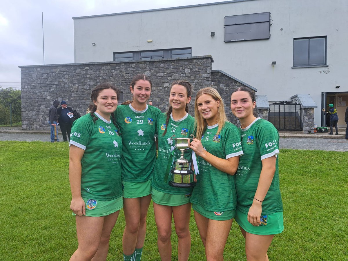 Munster Junior champions 2024🥳🥳🥳🇳🇬🇳🇬🇳🇬🇳🇬 Well done to Ella Hession, Amy Burke, Saoirse Fitzgerald, Faye Coffey and Bella Collins and Laura Southern ( studying for L.C) and all their Limerick Camogie teammates. So proud of ye all 💚🤍🇳🇬🇳🇬🇳🇬🇳🇬