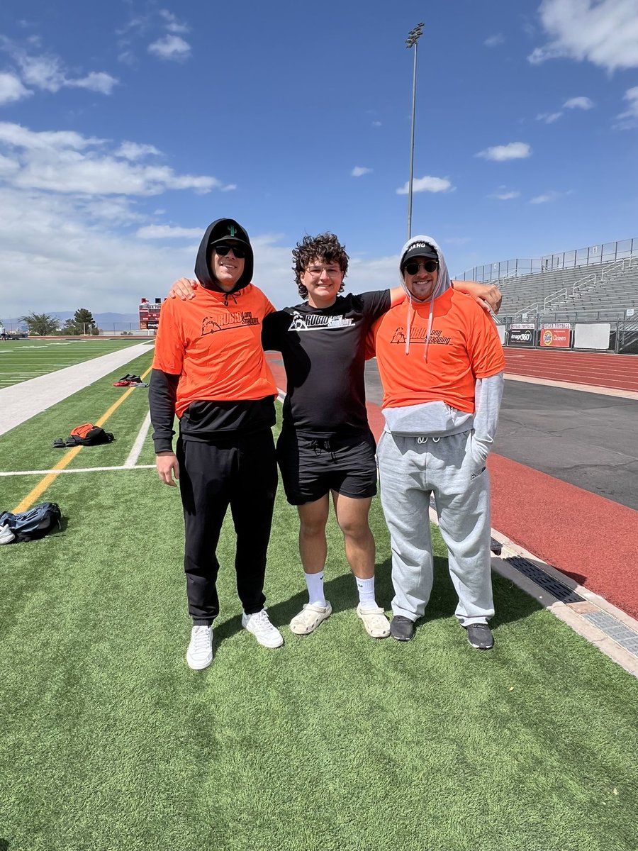 Had a great weekend in Vegas for the Rubio camp thank you to everyone who helped me get better. @Joe_Lang_ @jclang5 @TheChrisRubio @AZKicking @QC_football @TSchureman