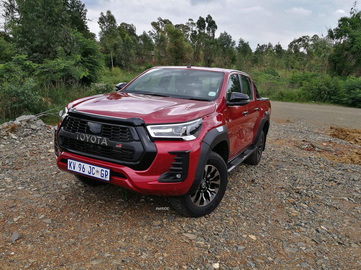Which of these big bad bakkies looks like the baddest of the bunch?

F1: Ford Ranger Raptor
F2: Isuzu D-MAX AT35
F3: Jeep Gladiator
F4: Toyota Hilux GR-S II