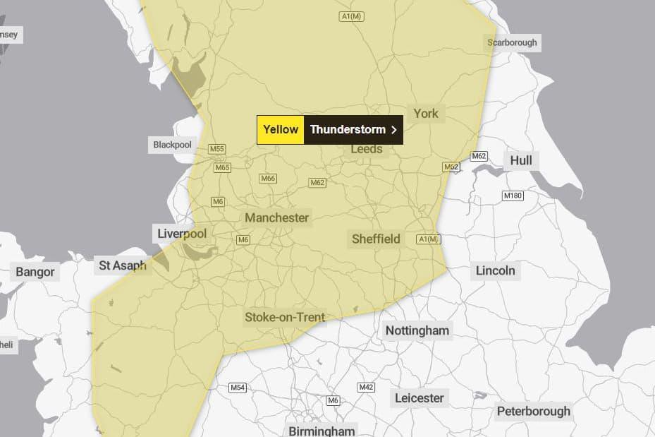 Met Office issues yellow weather warning for thunderstorms and heavy rain in Lancs blackpoolgazette.co.uk/news/weather/m…
