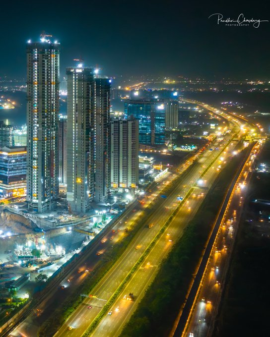 Imagine this skyline after 3-5 years 😍

#HappeningHyderabad #Kokapet #Hirise

📸@prudhvikoppaka