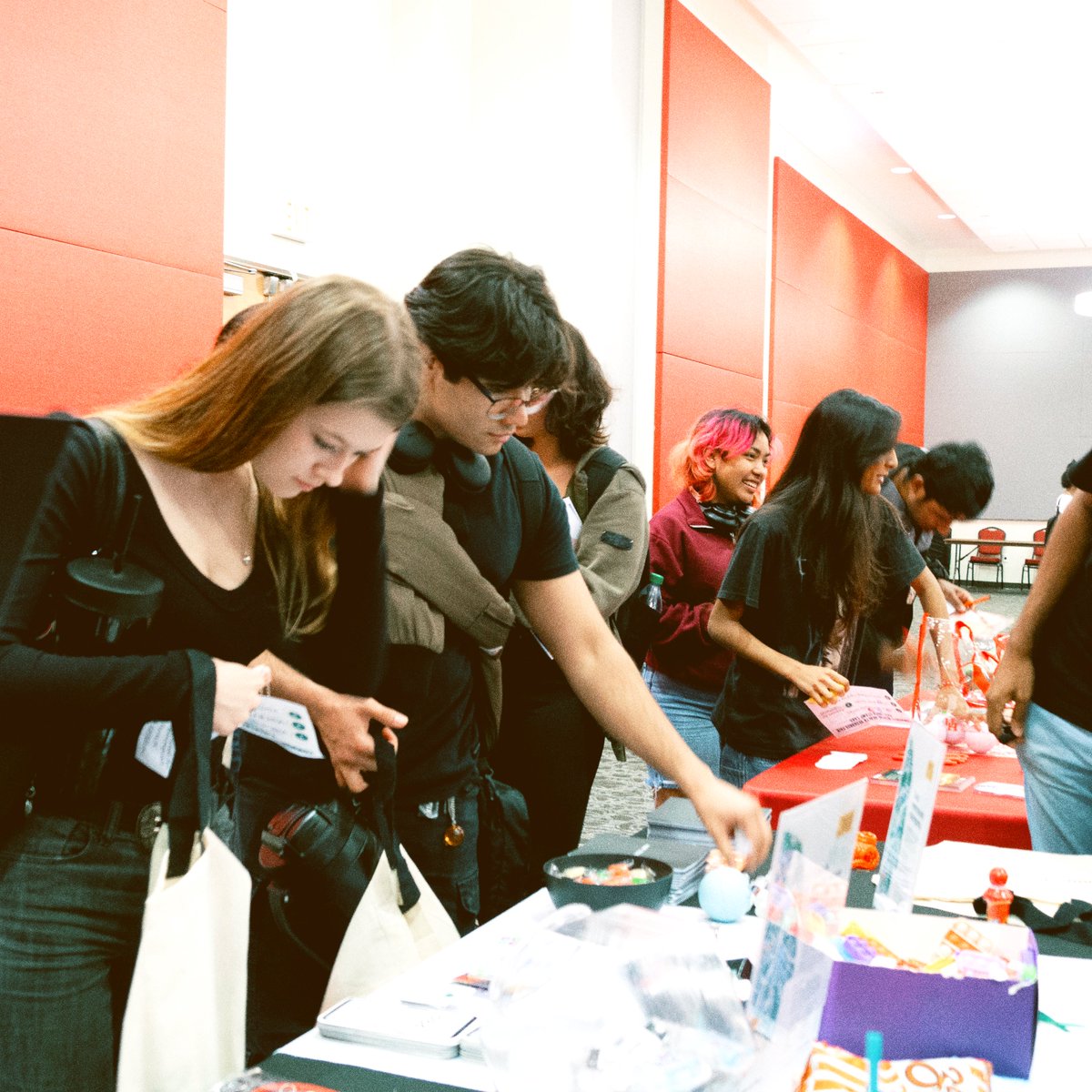 Healthy Minds, Healthy Communities (HMHC) tweet media