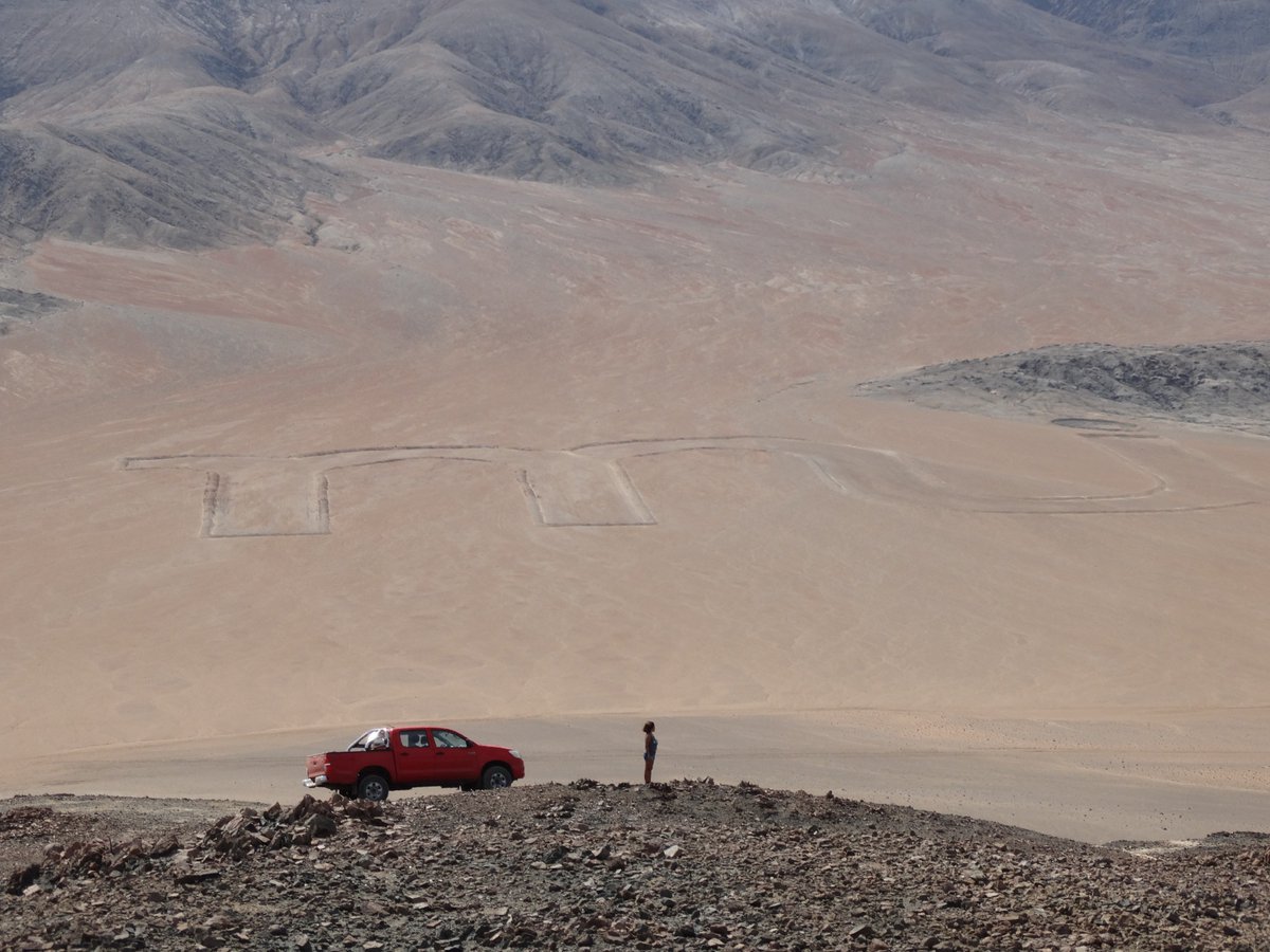 Raúl Zurita's 1993 geoglyph in the Atacama Desert, three kilometres long, reads 'ni pena ni miedo,' or 'neither shame nor fear.'
